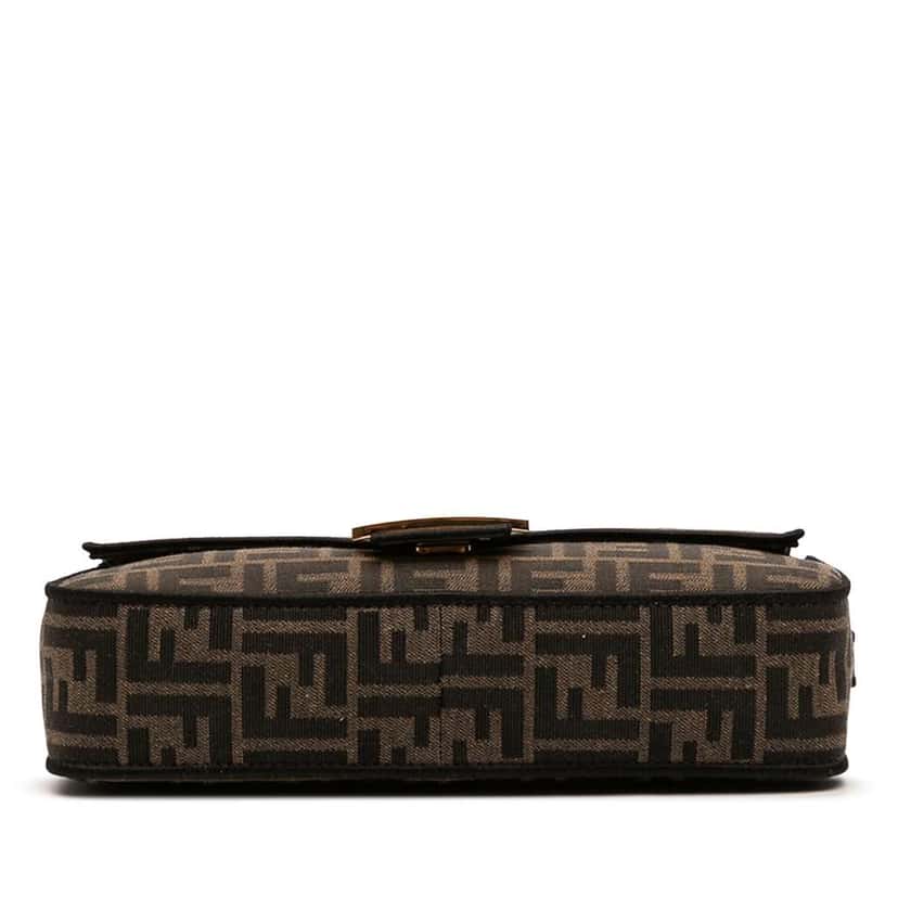 Fendi Medium Zucca Canvas Baguette Satchel Brown Canvas Good condition - Inside View