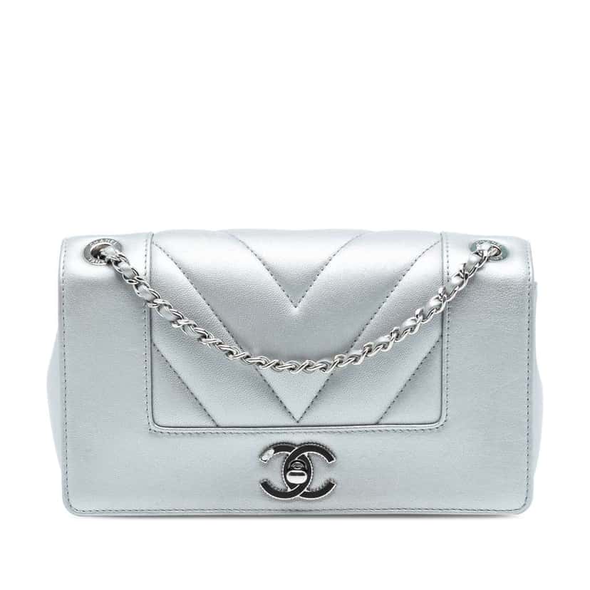 Chanel Mini Quilted Chevron Sheepskin Mademoiselle Vintage Flap Silver Leather Good condition - Front View