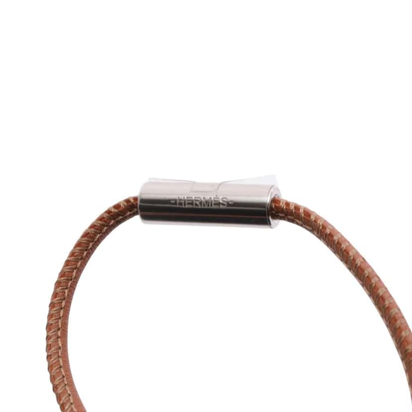 Hermès Swift and Stainless Steel Loop Grand Pendant Necklace Brown Leather Good condition - Inside View