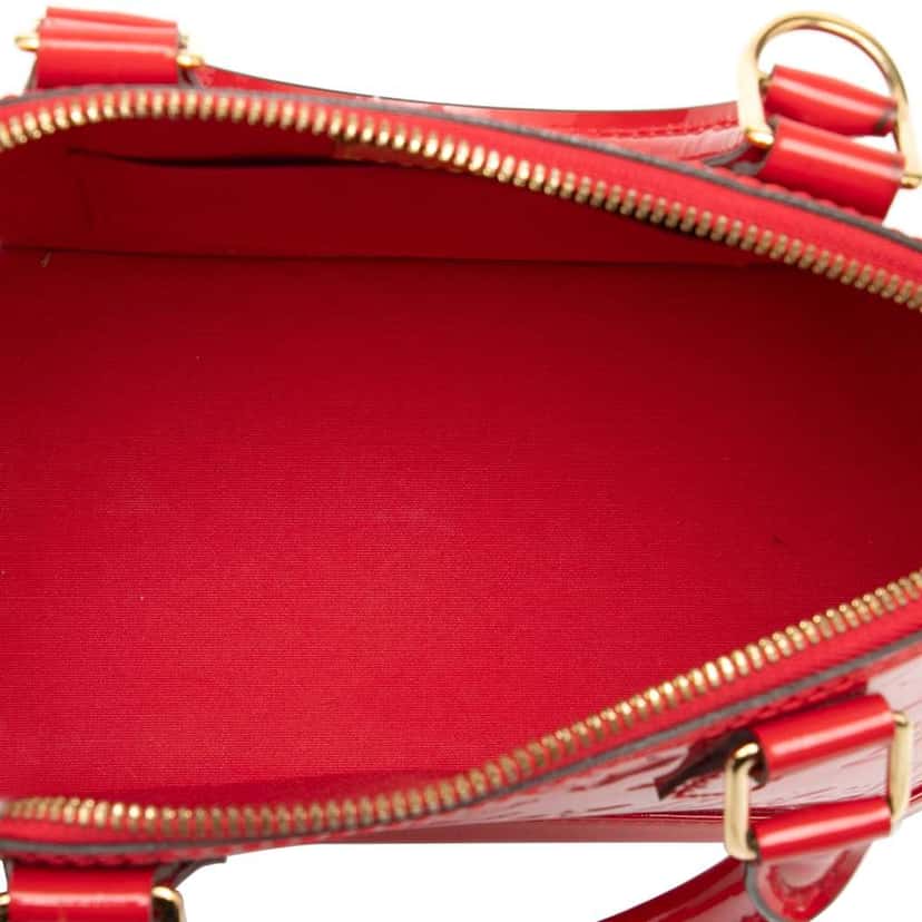 Louis Vuitton Monogram Vernis Alma BB Red Leather Good condition - Model View