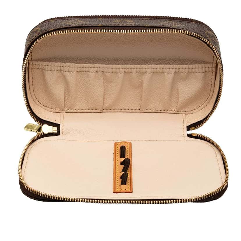 Louis Vuitton Monogram Trousse Blush PM Brown Good condition - Model View