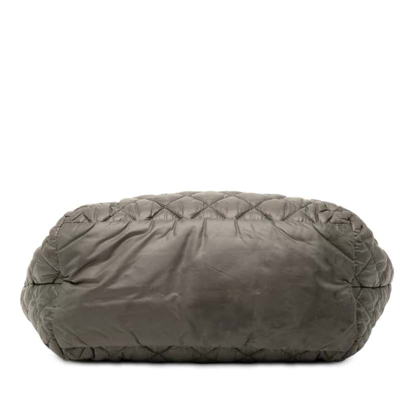 Chanel Small Quilted Nylon Coco Cocoon Tote Green Fair condition - Inside View