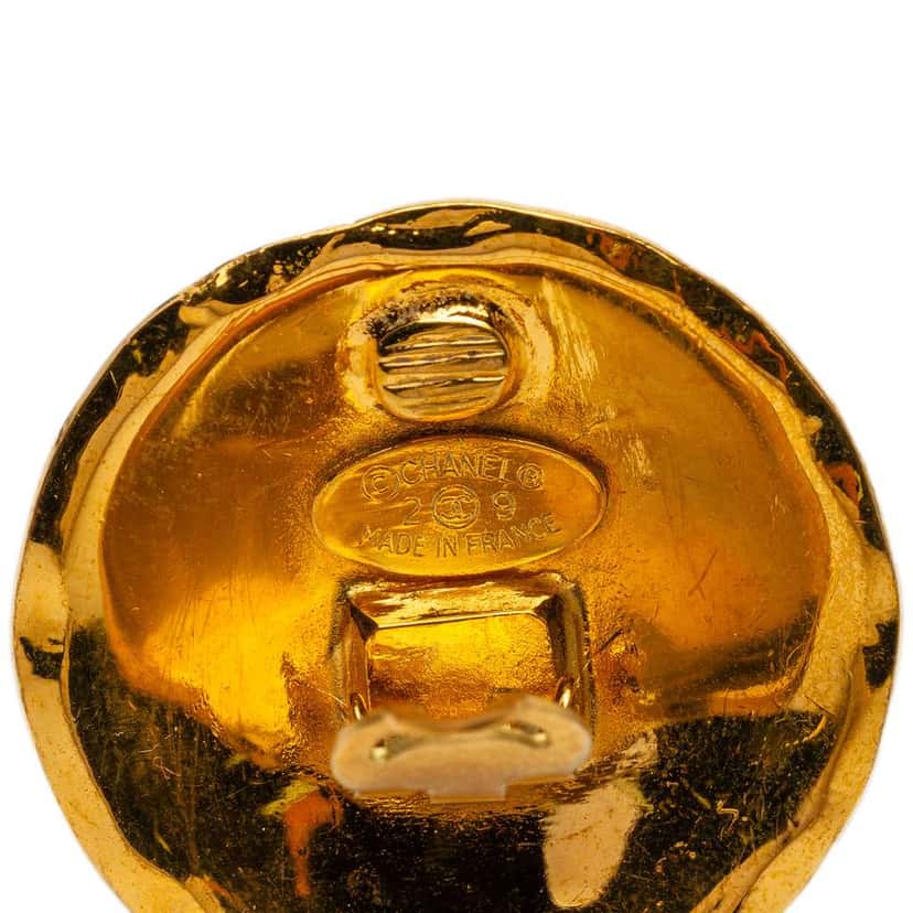 Chanel CC Gold Plated Quilted Round Clip On Earrings Gold Metal Good condition - Inside View
