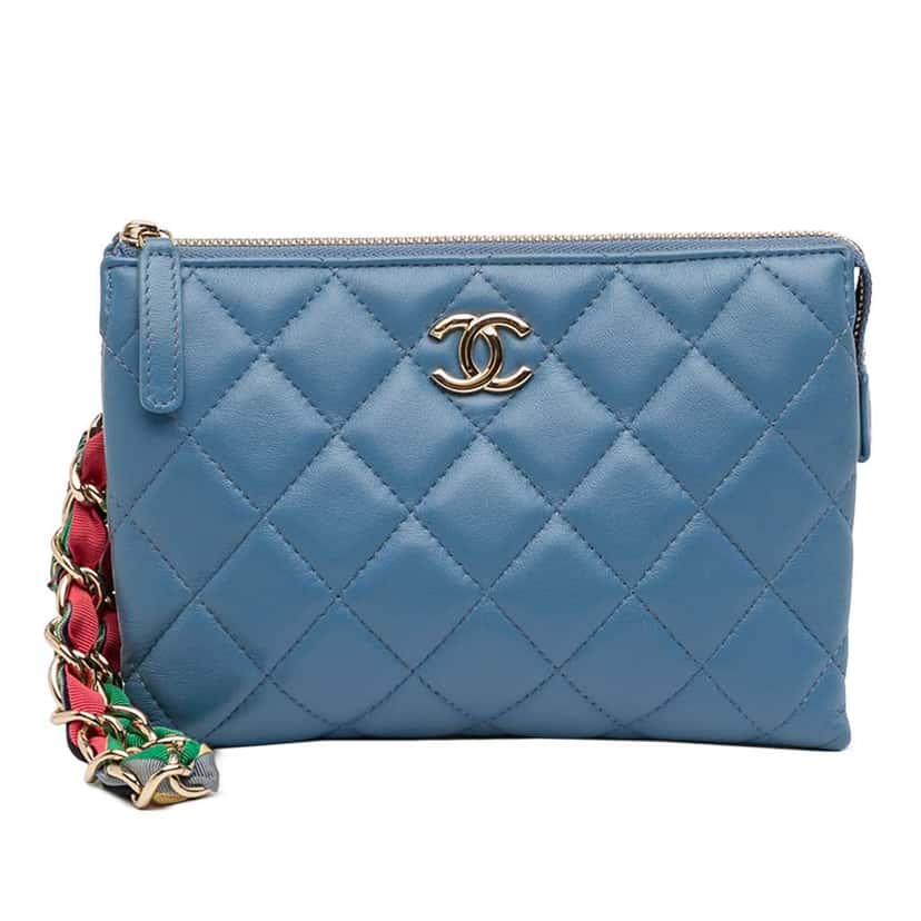 Chanel CC Quilted Lambskin Ribbon Clutch Blue Leather Good condition - Front View