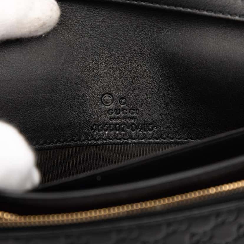 Gucci Microguccissima Wallet on Strap Black Leather Good condition - Box View