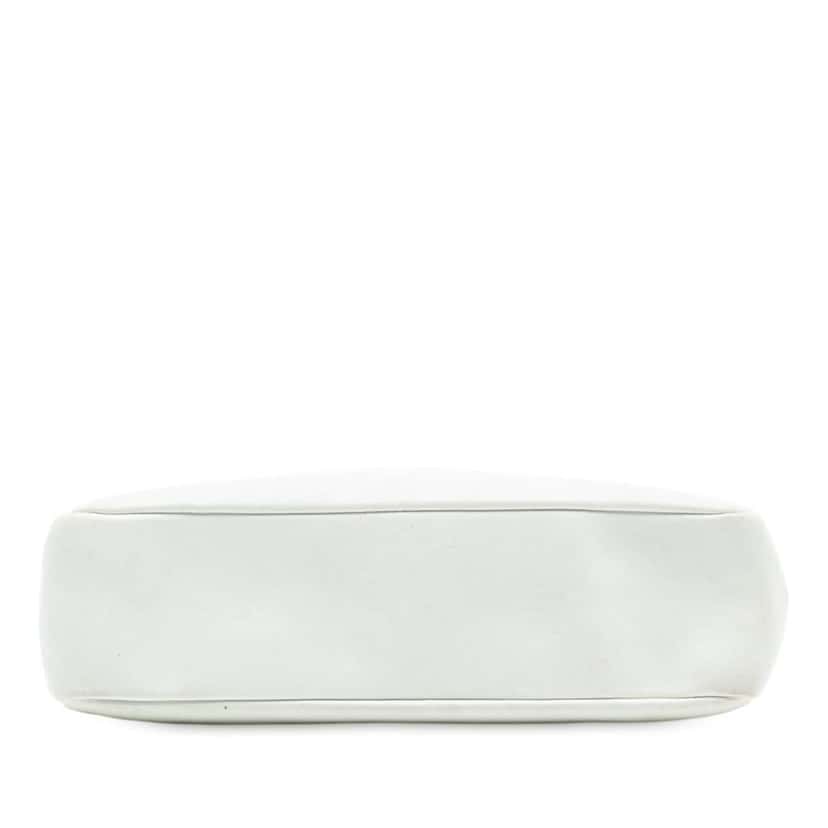 Saint Laurent Small Lambskin Monogram Lou Camera Bag White Leather Good condition - Inside View