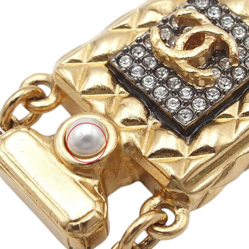 Chanel Gold Plated Crystal and Faux Pearl CC Perfume Bottle Pendant Necklace Gold Metal Good condition - Box View