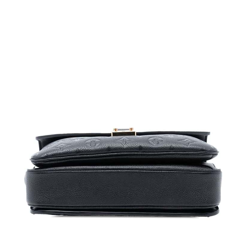 Louis Vuitton Monogram Empreinte Pochette Metis Black Leather Good condition - Inside View