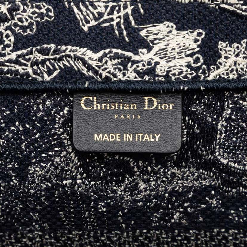 Dior Medium Canvas Embroidered Reverse Dioriviera Toile De Jouy Book Tote Blue Canvas Good condition - Box View