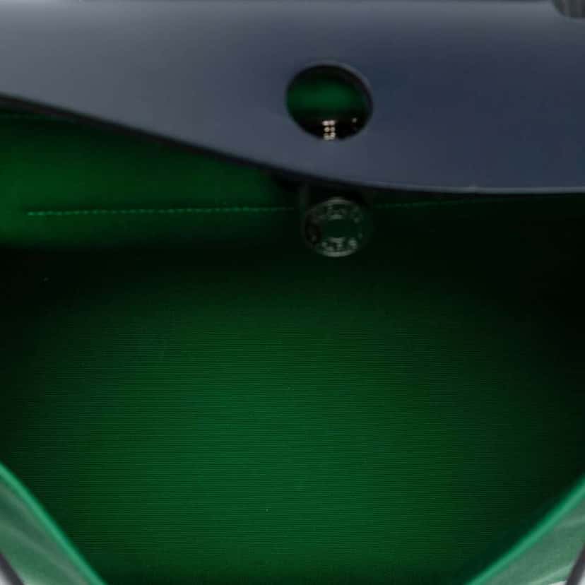 Hermès Toile Herbag Zip 31 Green Canvas Good condition - Model View