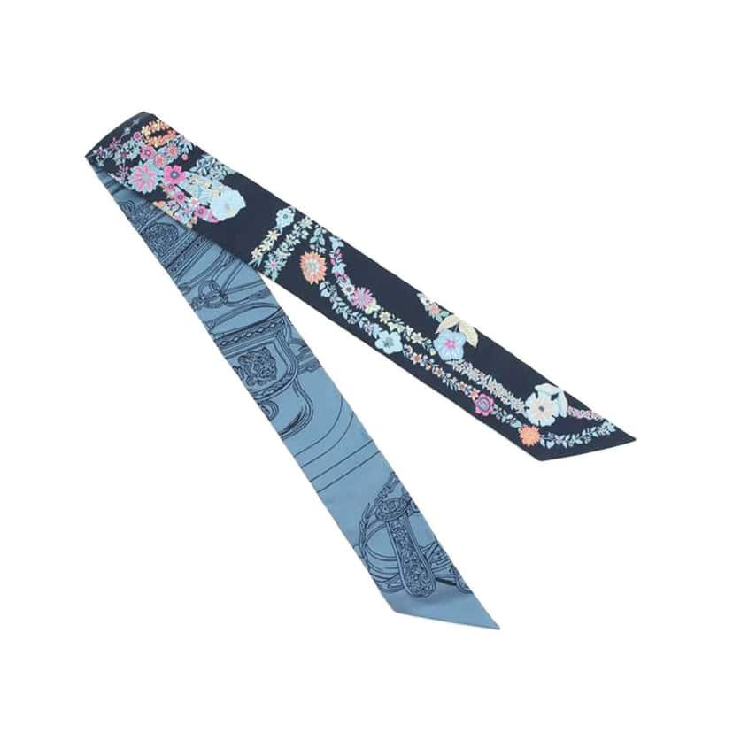 Hermès Brides de Gala en Fleurs Silk Twilly Scarf Blue Silk Very good condition - Back View