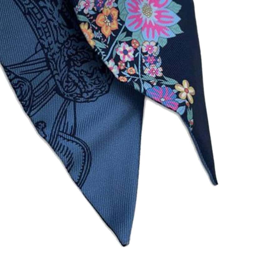 Hermès Brides de Gala en Fleurs Silk Twilly Scarf Blue Silk Very good condition - Box View