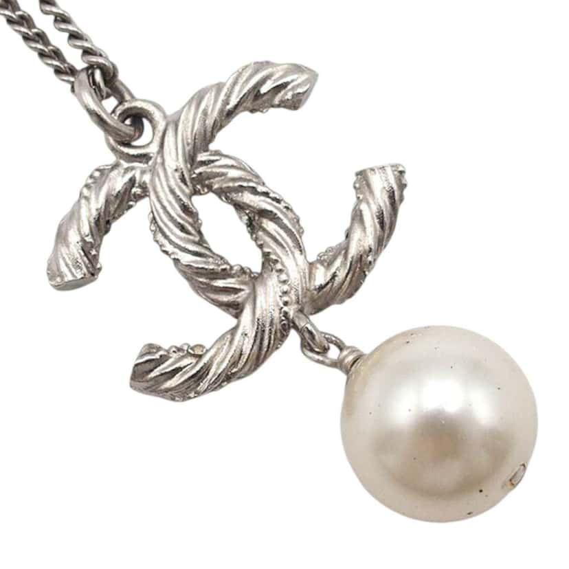 Chanel Silver Plated CC Faux Pearl Rhinestone Pendant Necklace Silver Metal Good condition - Inside View