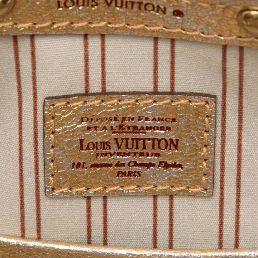 Louis Vuitton Canvas Theda Treanonne GM White Canvas Very good condition - Box View