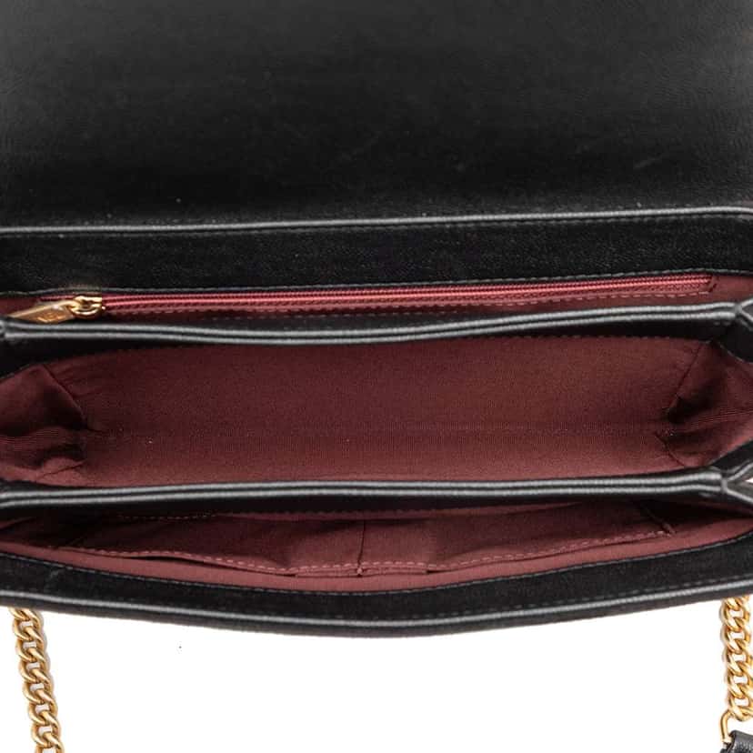 Chanel CC Stitched Caviar and Suede Lady Coco Flap Black Leather Good condition - Model View