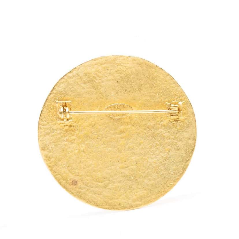 Chanel CC Gold Plated Round Brooch Gold Metal Good condition - Back View