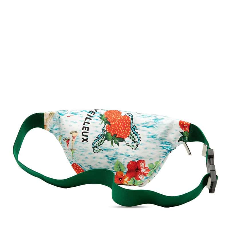 Gucci Nylon Merveilleux Strawberry Print Belt Bag White Good condition - Back View