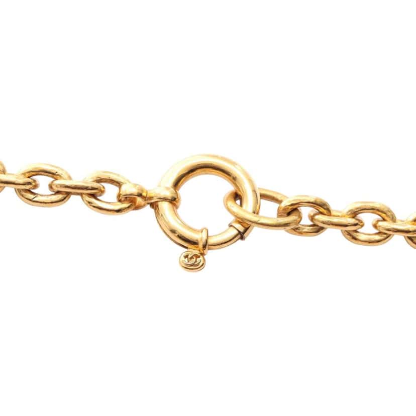 Chanel Gold Plated Triple CC Pendant Necklace Gold Metal Very good condition - Box View