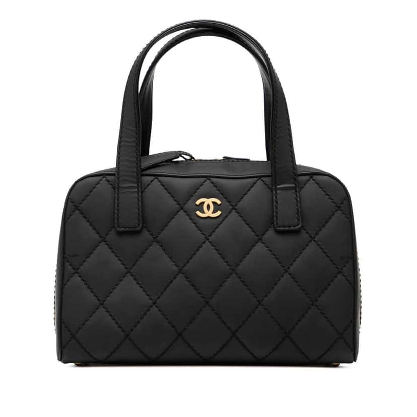Chanel CC Quilted Calfskin Wild Stitch Handbag Black Leather Good condition - Front View