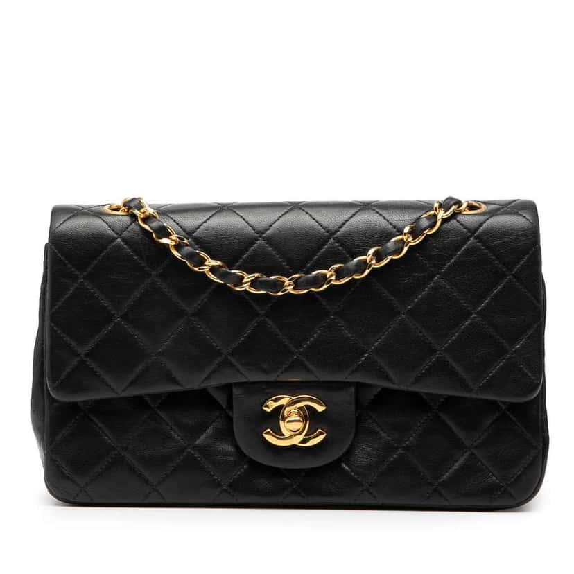 Chanel Small Classic Lambskin Double Flap Black Leather Good condition - Front View