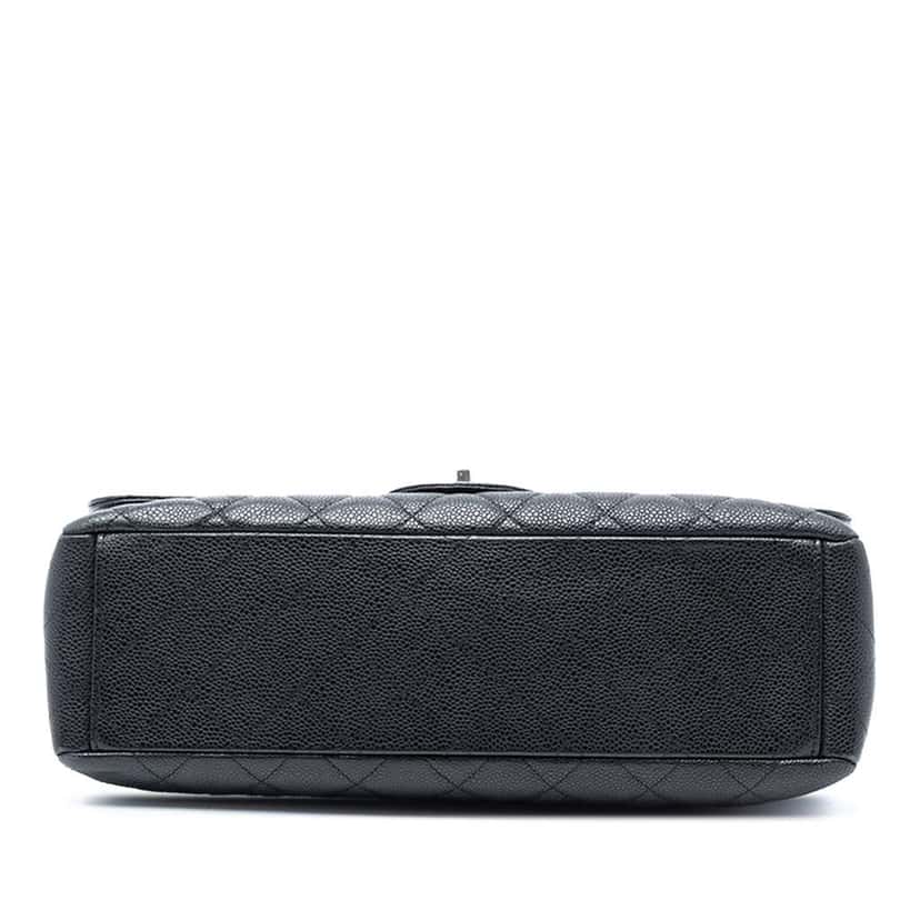 Chanel Maxi Classic Caviar Single Flap Black Leather Good condition - Inside View