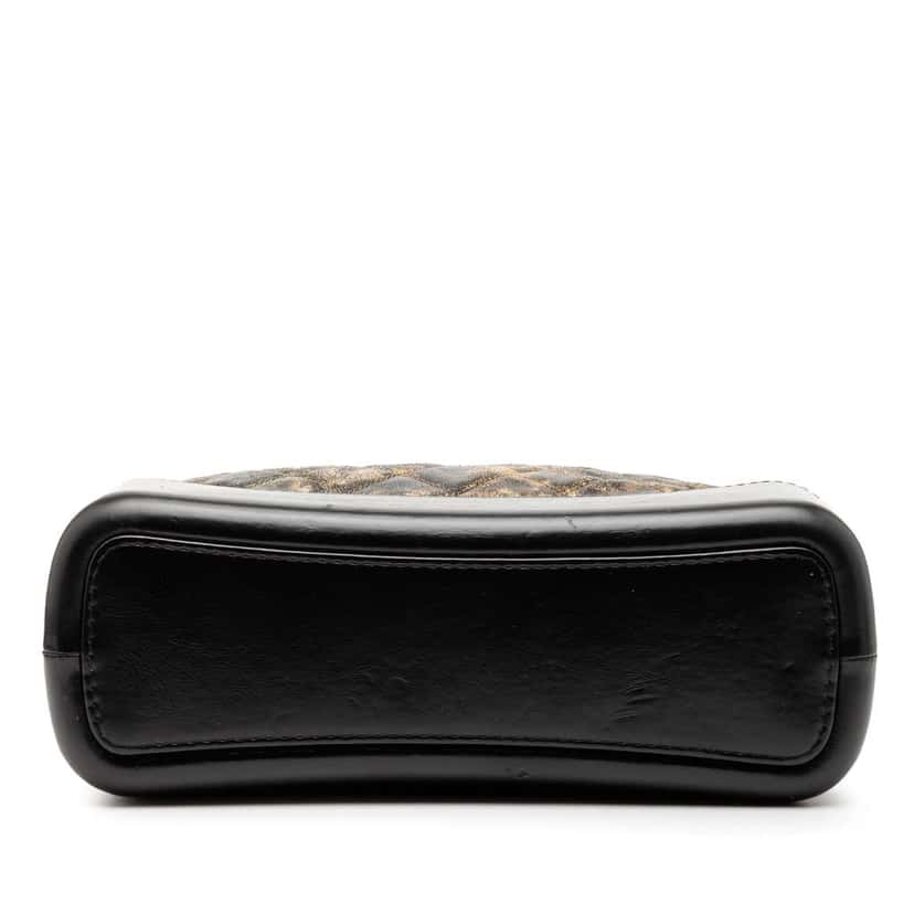 Chanel Medium Quilted Metallic Crumpled Goatskin Gabrielle Hobo Black Leather Good condition - Inside View