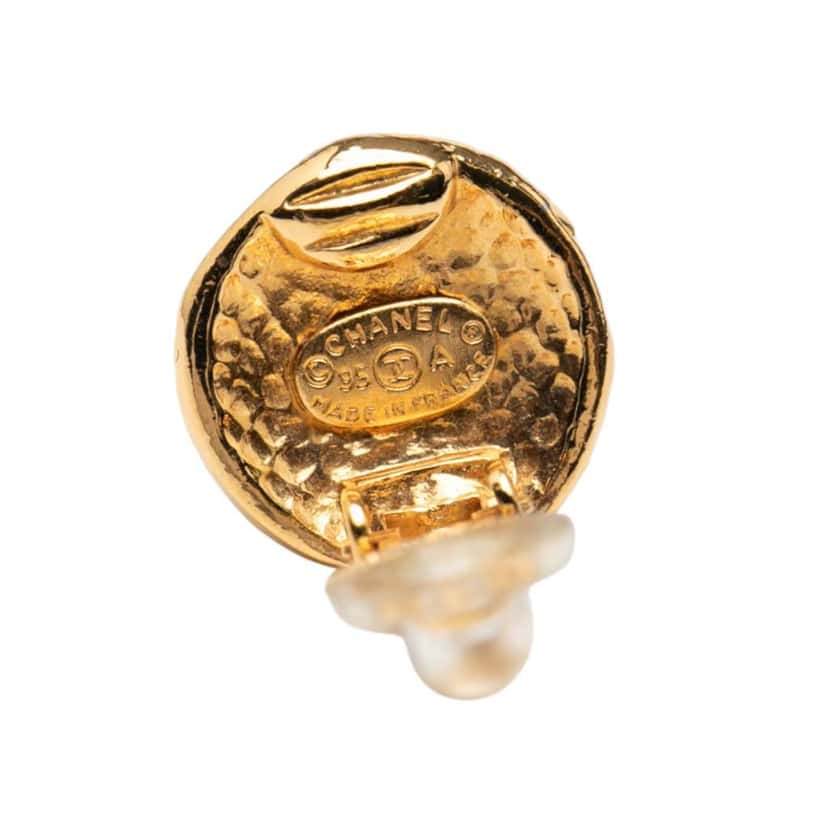 Chanel Gold Plated CC Round Clip On Earrings Gold Metal Good condition - Inside View