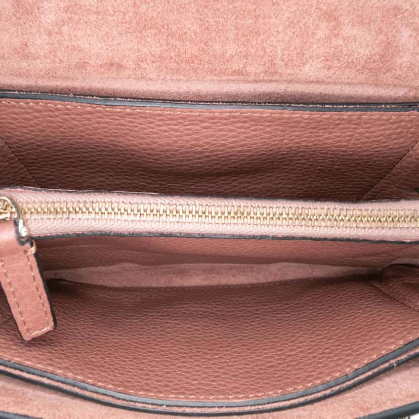 Valentino Leather Rockstud Va Va Voom Clutch on Chain Pink Leather Good condition - Model View