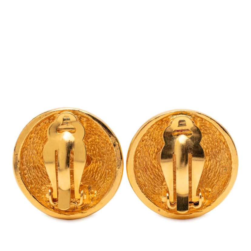 Chanel CC Gold Plated Quilted Round Clip On Earrings Gold Metal Good condition - Back View