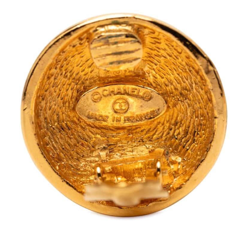 Chanel CC Gold Plated Quilted Round Clip On Earrings Gold Metal Good condition - Inside View