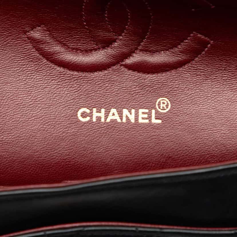 Chanel Medium Classic Lambskin Double Flap Black Leather Good condition - Box View