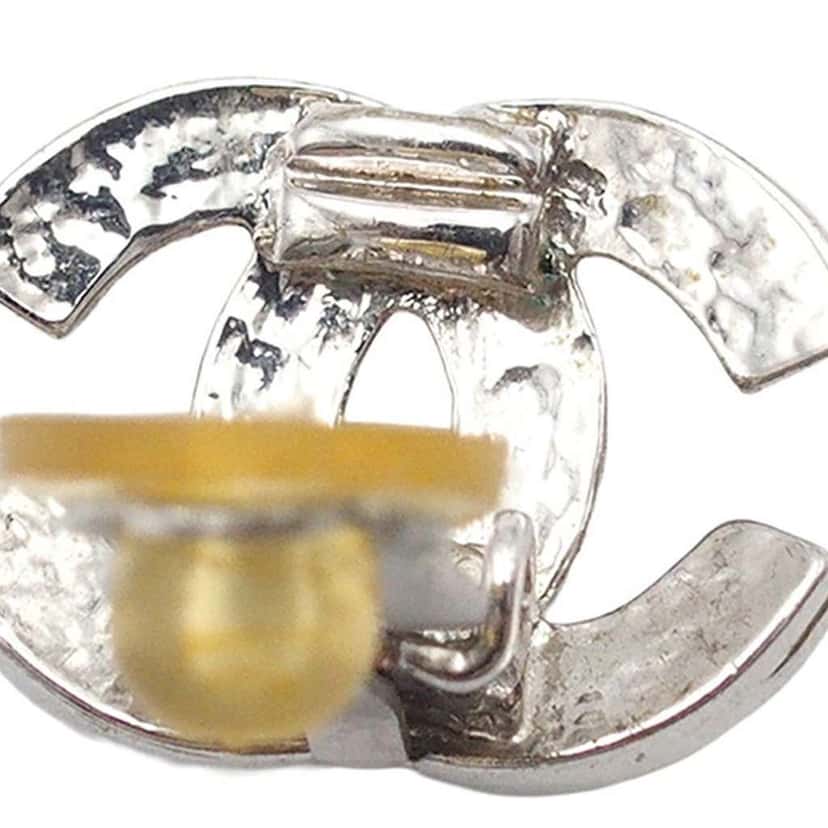Chanel Silver Plated CC Clip on Earrings Silver Metal Very good condition - Box View