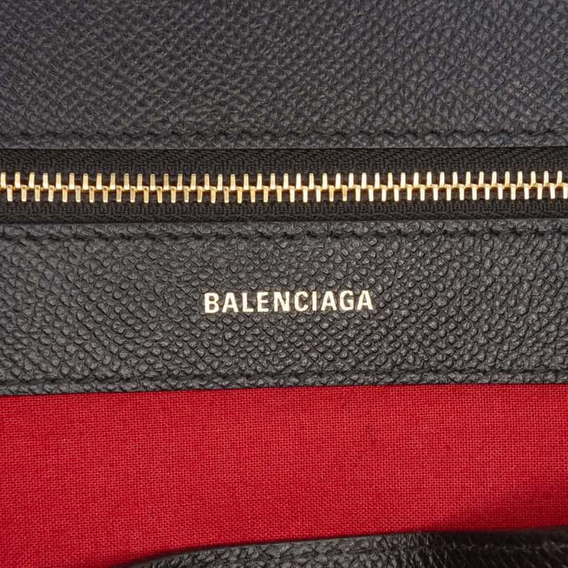 Balenciaga M Grained Calfskin Ville Top Handle Bag Black Leather Very good condition - Box View
