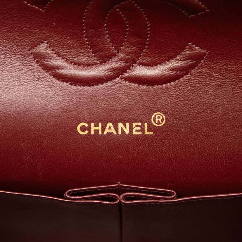 Chanel Medium Classic Lambskin Double Flap Black Leather Good condition - Box View