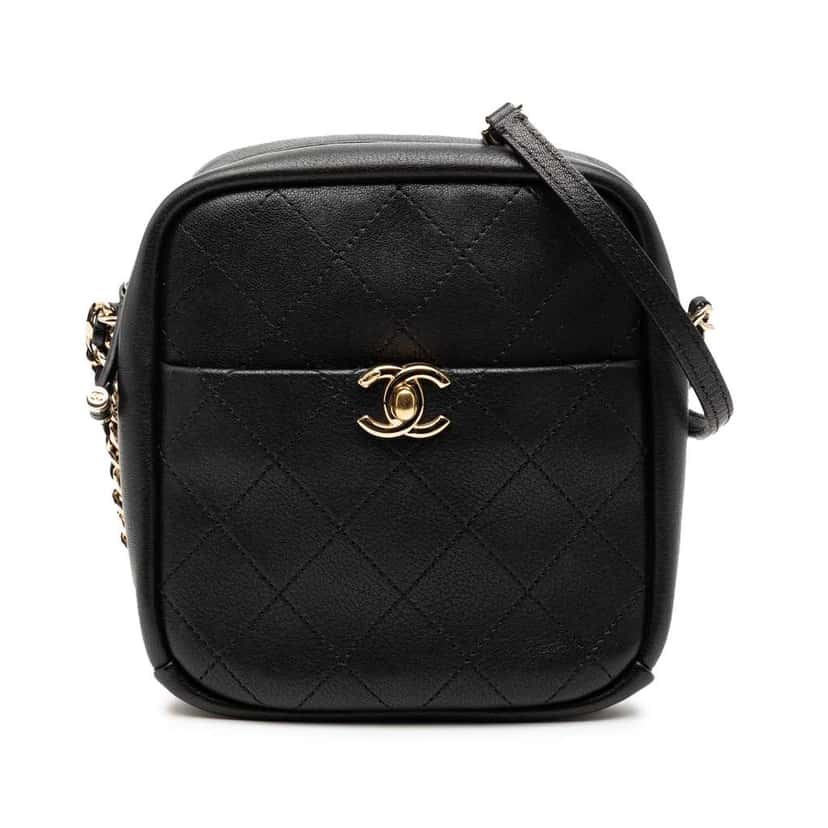 Chanel Stitched Goatskin Casual Trip North South Camera Case Black Leather Very good condition - Front View