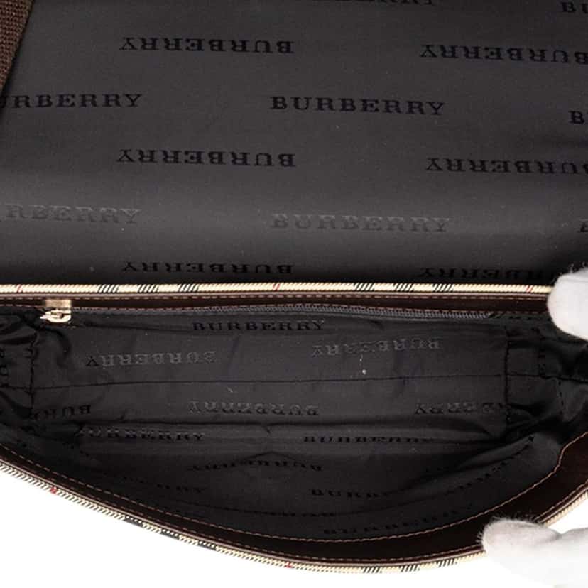 Burberry House Check Canvas Flap Crossbody Brown Canvas Good condition - Model View