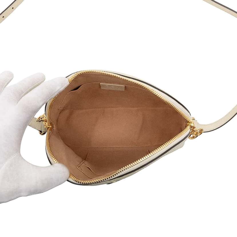 Gucci Small Calfskin Ophidia Dome Crossbody White Leather Good condition - Model View