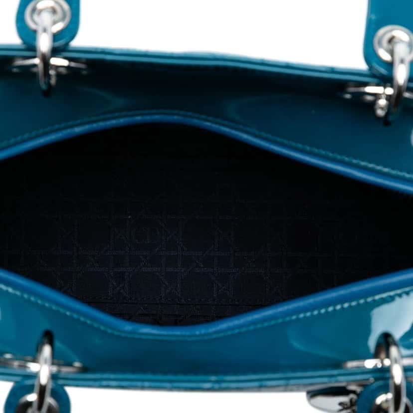 Dior Large Patent Cannage Lady Dior Blue Leather Good condition - Model View
