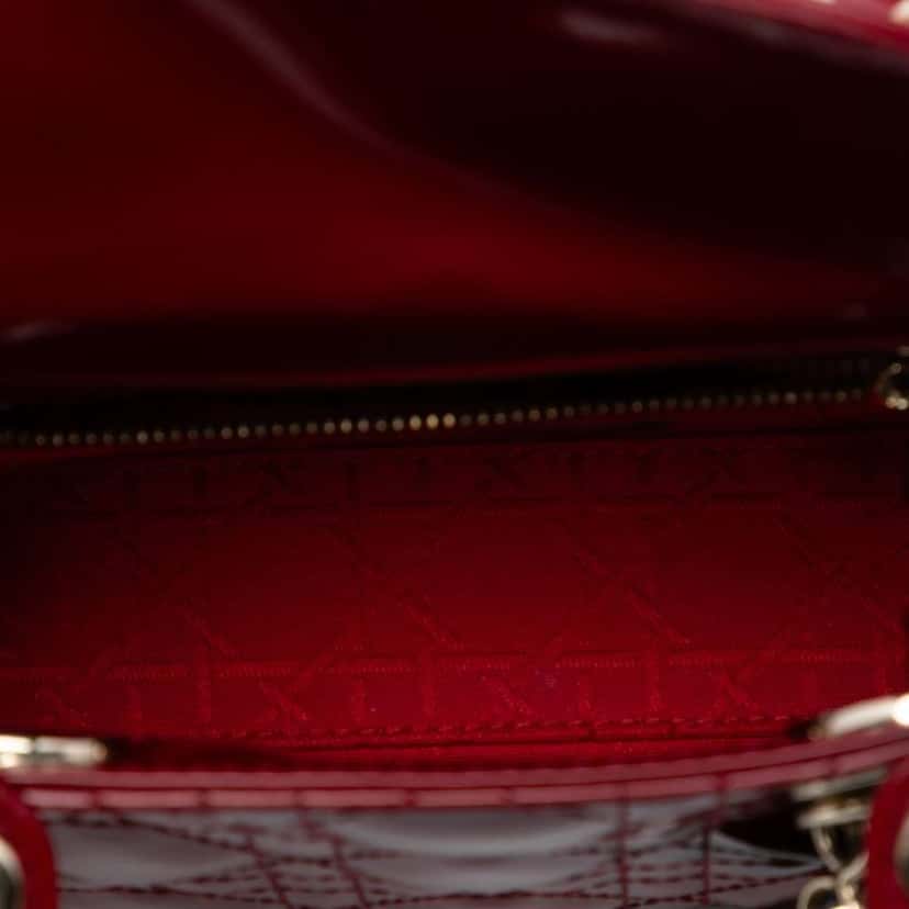 Dior Mini Patent Cannage Lady Dior Red Leather Good condition - Model View
