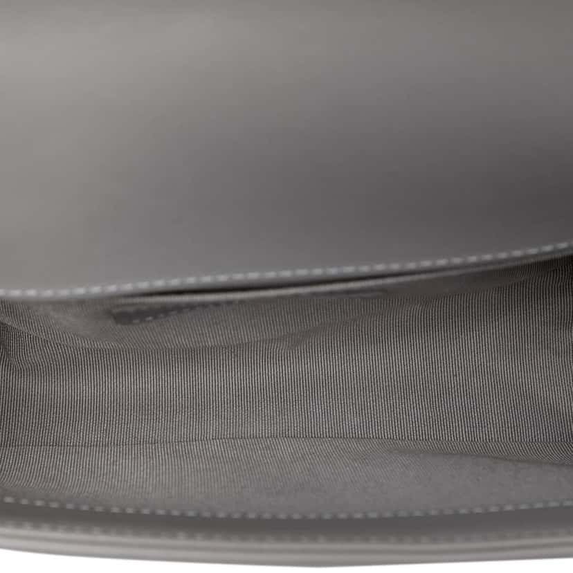Chanel Small Chevron Stitched Calfskin Boy Flap Grey Leather Very good condition - Model View