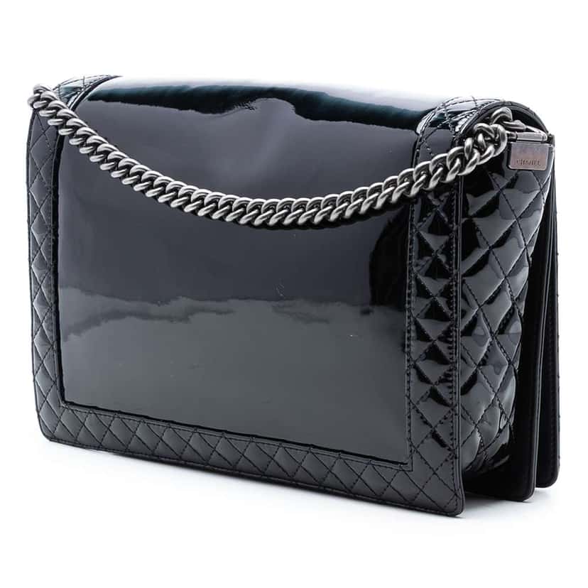 Chanel Extra Large Patent Boy Reverso Flap Black Leather Very good condition - Back View