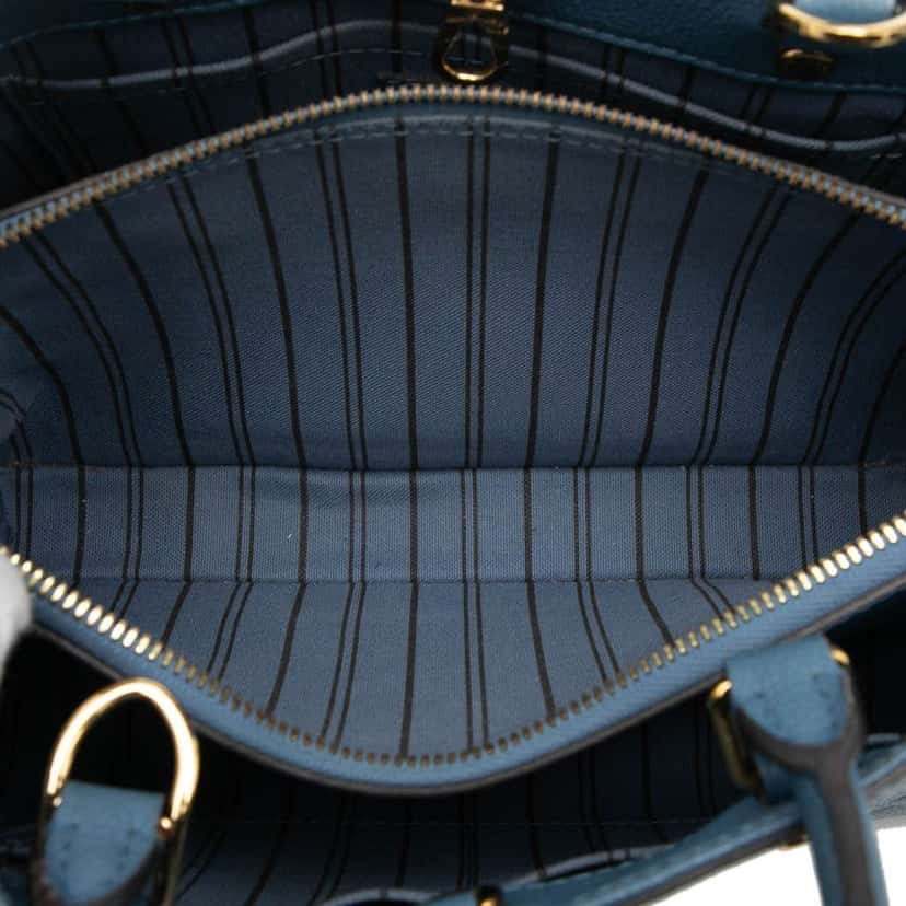 Louis Vuitton Monogram Empreinte Montaigne BB Blue Leather Good condition - Model View