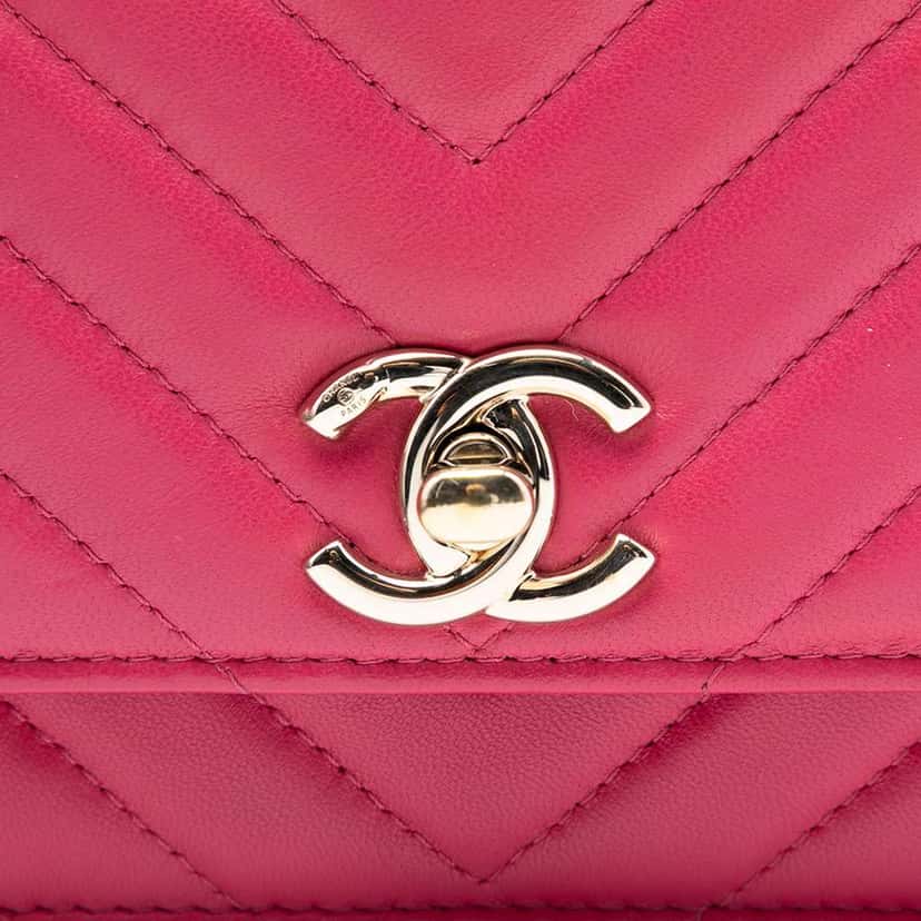Chanel Chevron Lambskin Trendy CC Chain Wallet on Chain Pink Leather Very good condition - Box View
