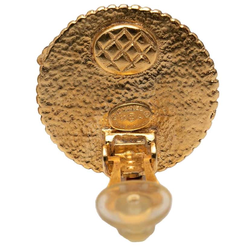 Chanel Gold Plated CC Round Clip on Earrings Gold Metal Good condition - Inside View