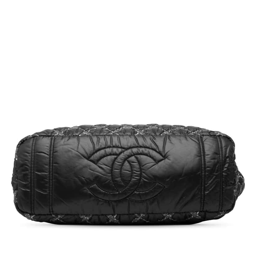 Chanel Paris Byzance Nylon Tweed On Stitch Tote Black Good condition - Inside View