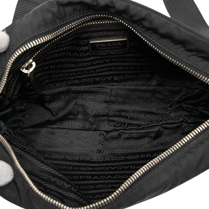Prada Tessuto Camera Bag Black Good condition - Model View