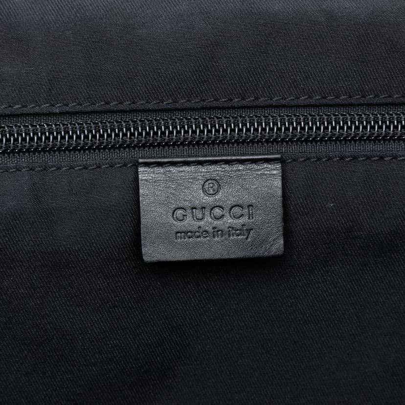 Gucci GG Canvas Messenger Bag Black Canvas Good condition - Box View
