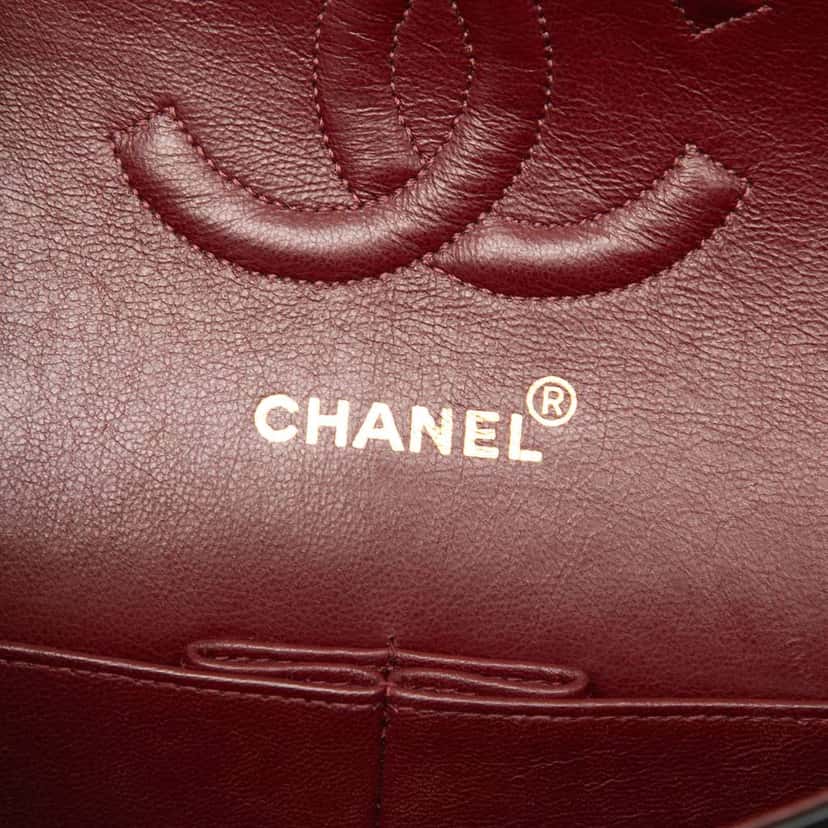 Chanel Medium Classic Lambskin Double Flap Black Leather Good condition - Box View
