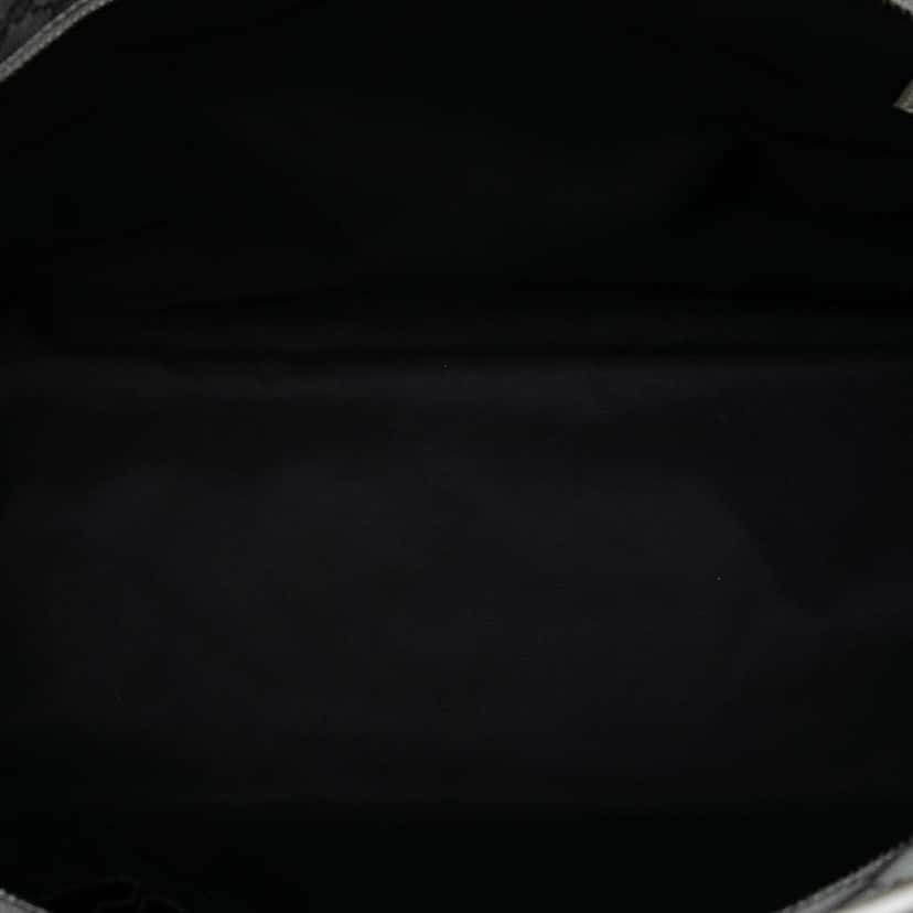 Gucci Medium GG Imprime Tote Silver Canvas Good condition - Model View