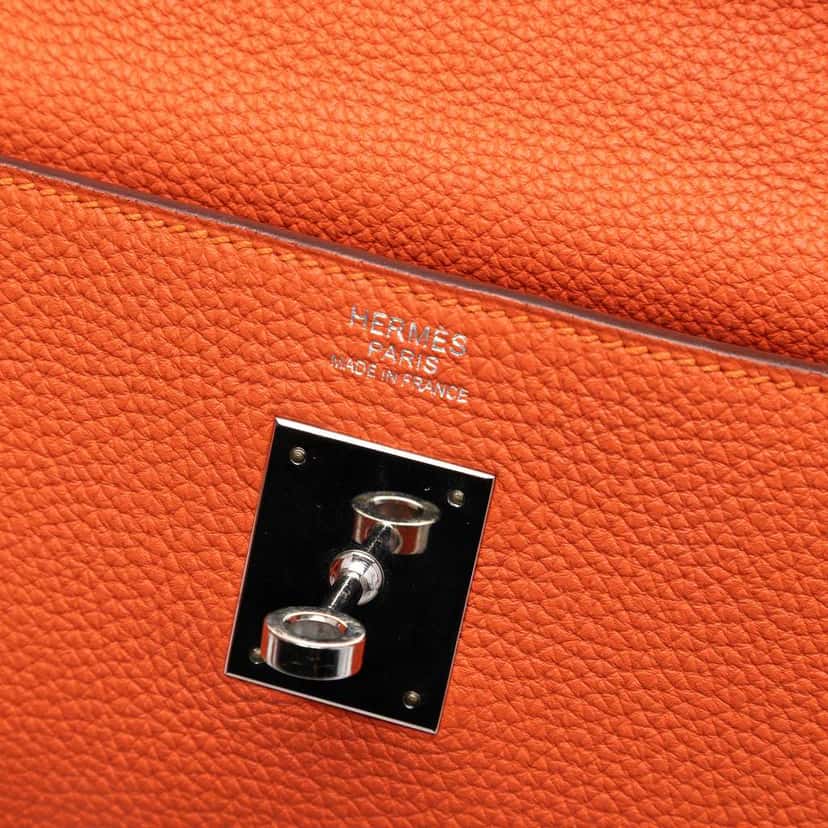 Hermès Togo Kelly II Retourne 32 Orange Leather Good condition - Box View